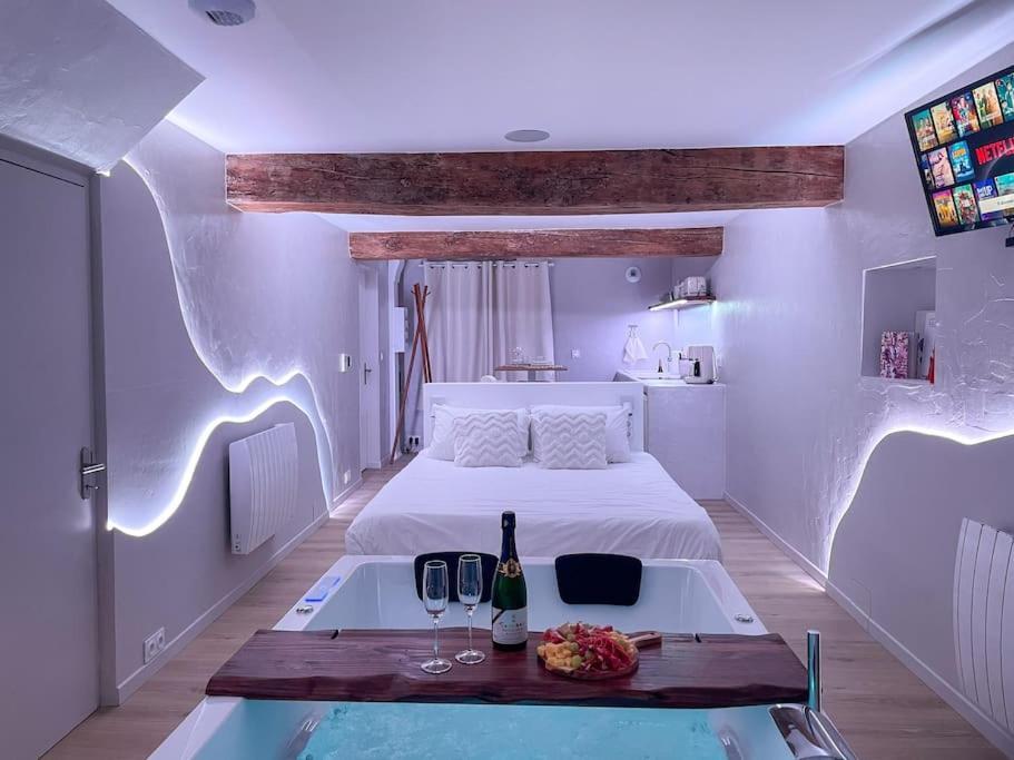 A La Folie - Loft & Spa Montrevault ภายนอก รูปภาพ